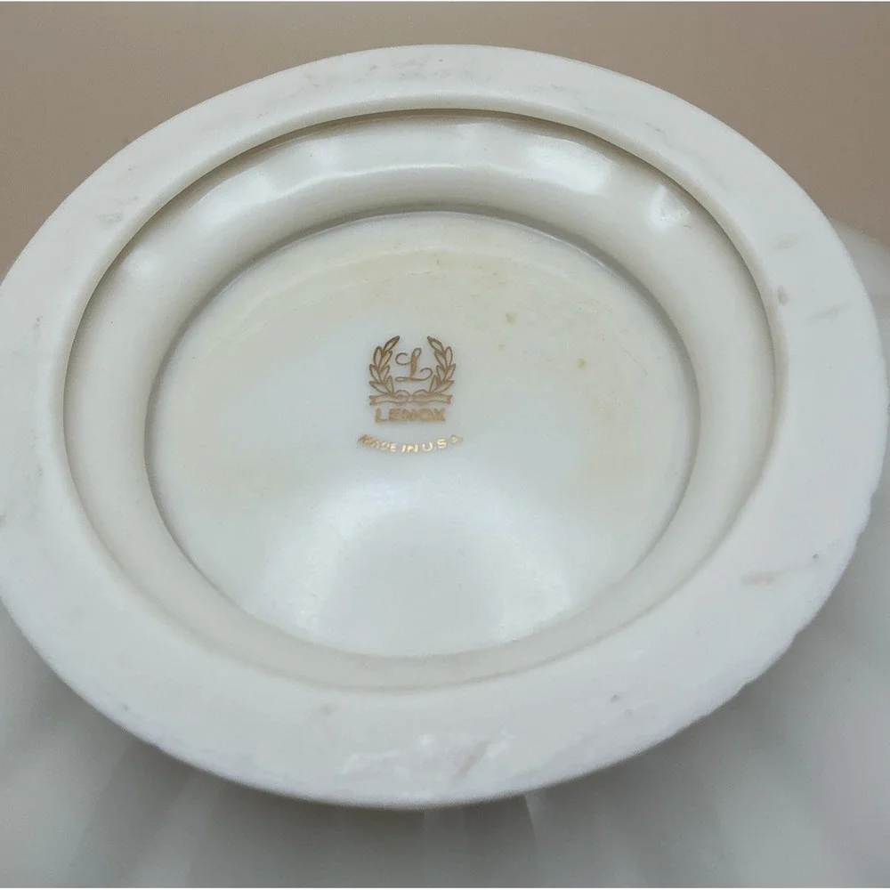Vintage Lenox Lotus Fluted 8